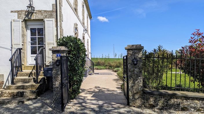 Image No.3-4 Bed Property for sale