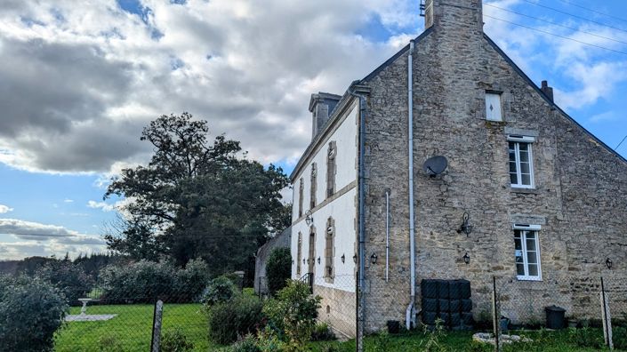 Image No.19-4 Bed Property for sale