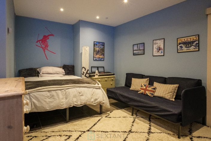 Image No.9-4 Bed Chalet for sale