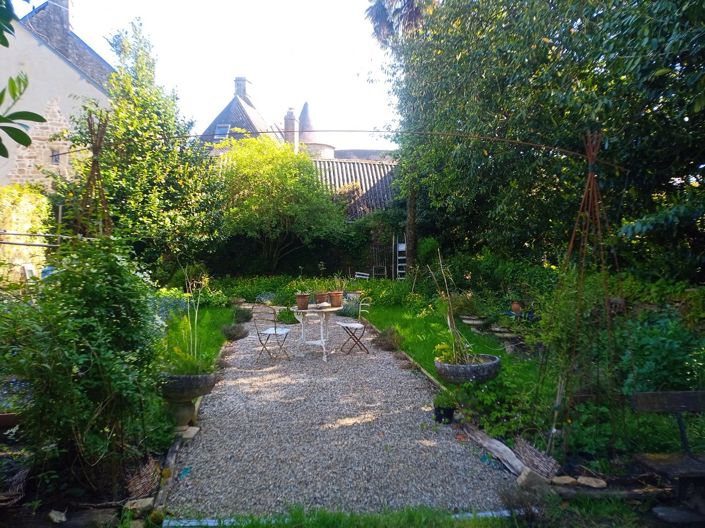 Image No.16-4 Bed Property for sale