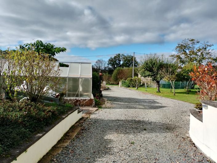 Image No.18-3 Bed House for sale