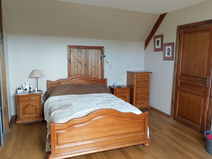 Image No.27-3 Bed House for sale