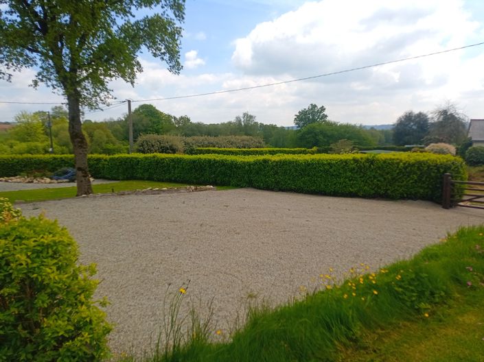 Image No.36-8 Bed Property for sale