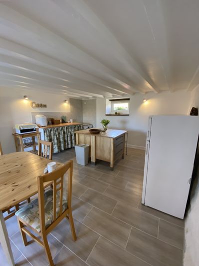 Image No.6-8 Bed Property for sale