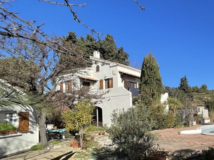 Image No.6-5 Bed Villa for sale