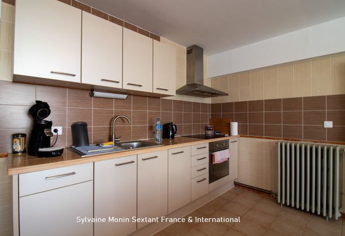 Image No.13-2 Bed Property for sale