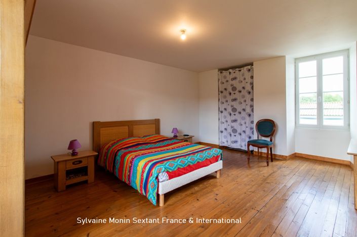 Image No.16-2 Bed Property for sale