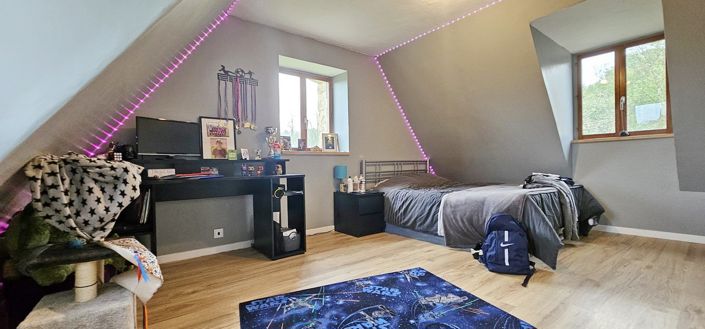 Image No.16-3 Bed House for sale