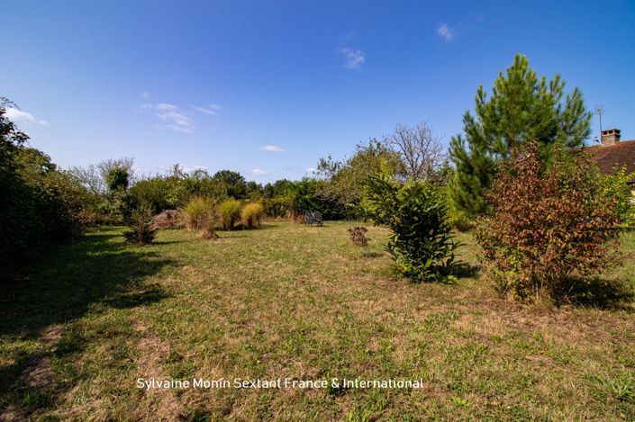 Image No.18-3 Bed Property for sale