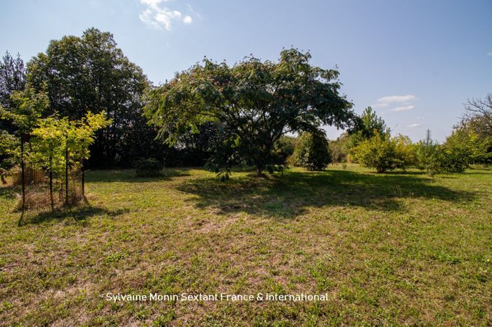 Image No.5-3 Bed Property for sale