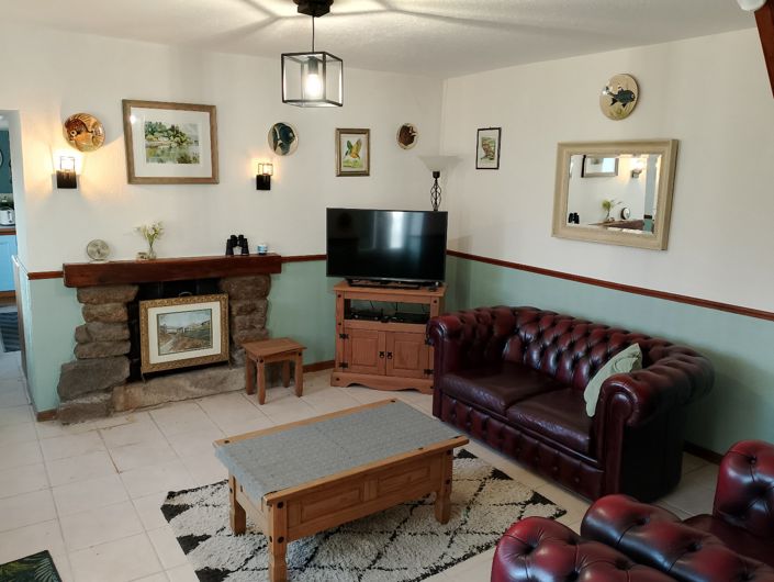 Image No.5-2 Bed House for sale