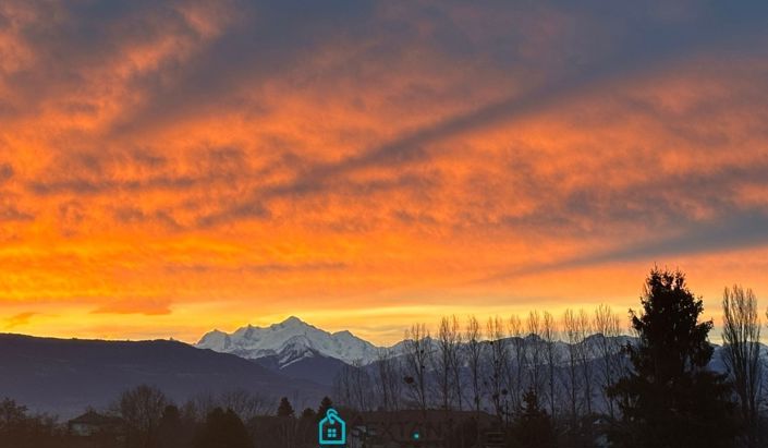 Image No.10-3 Bed Villa for sale