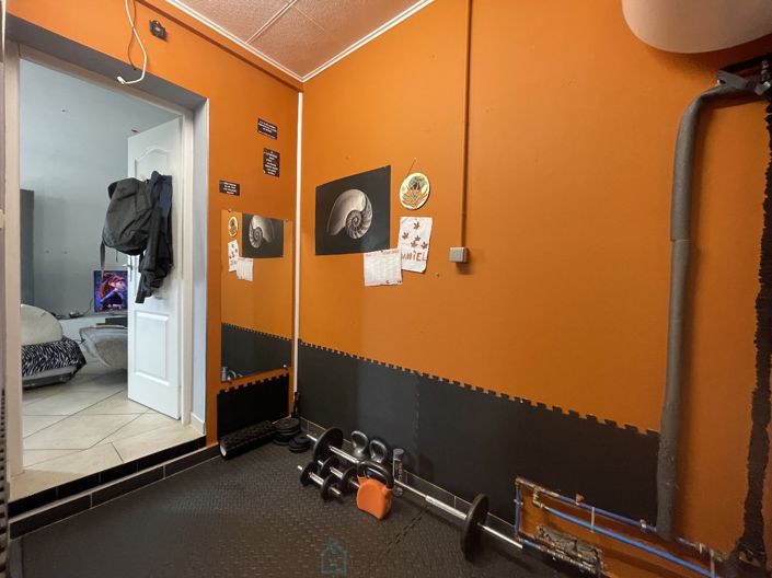 Image No.15-3 Bed House for sale