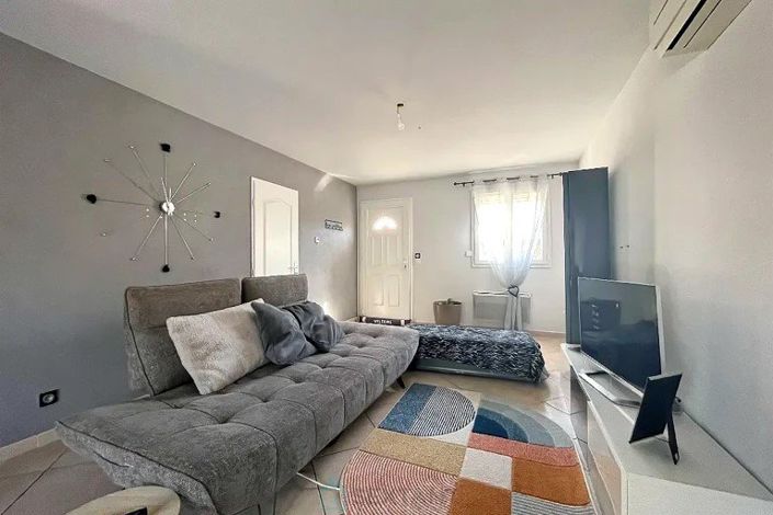 Image No.6-3 Bed House for sale