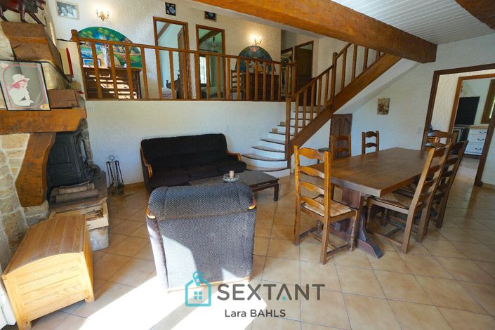 Image No.5-3 Bed Property for sale