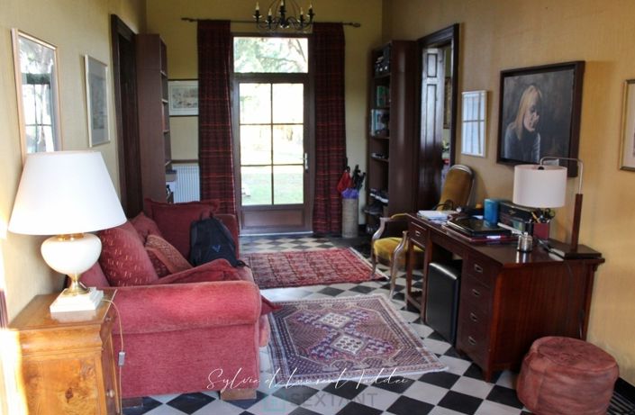 Image No.7-4 Bed Property for sale