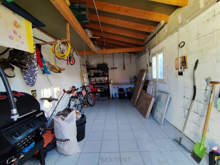 Image No.11-2 Bed House for sale