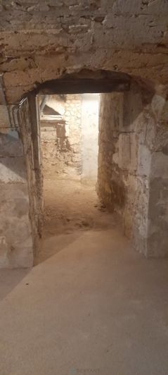 Image No.16-5 Bed Property for sale