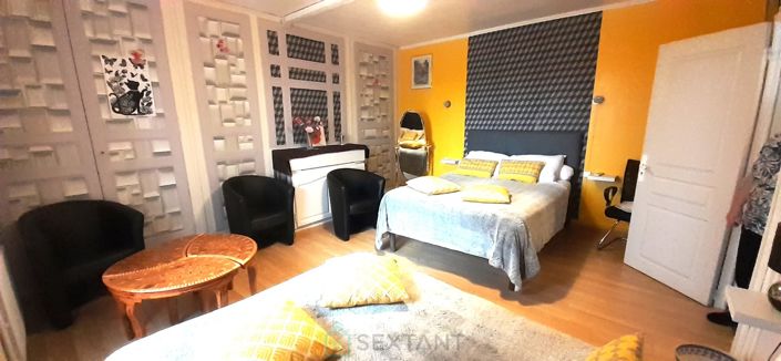 Image No.6-10 Bed Property for sale