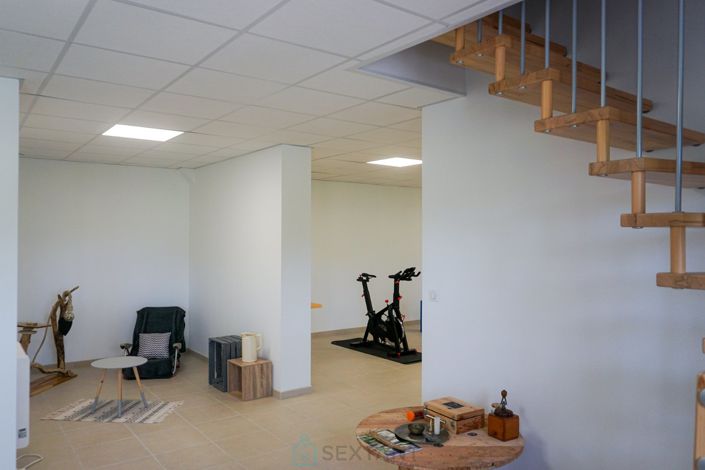 Image No.18-3 Bed Villa for sale