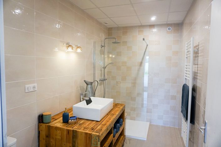 Image No.19-3 Bed Villa for sale