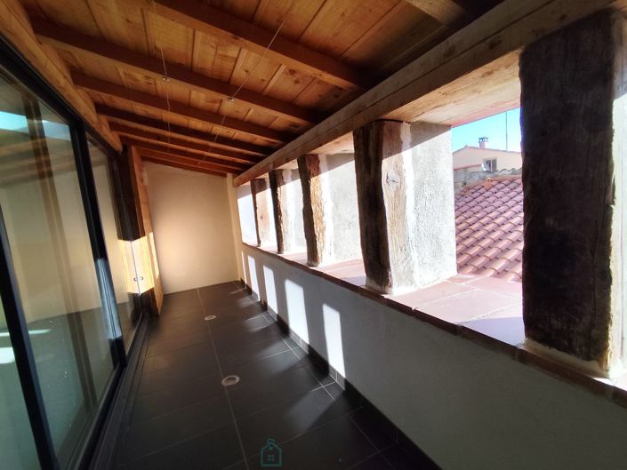 Image No.14-2 Bed Property for sale