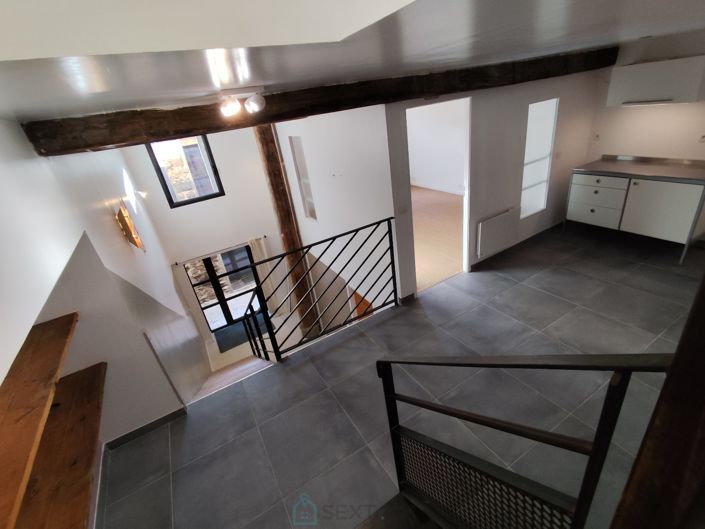 Image No.3-2 Bed Property for sale