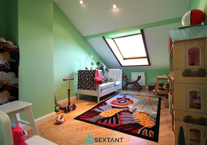 Image No.14-4 Bed Property for sale