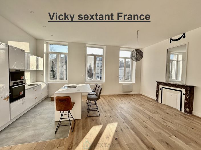 Image No.1-3 Bed Property for sale