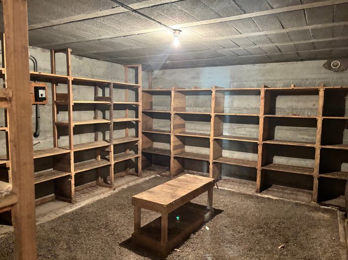 Image No.11-4 Bed Property for sale