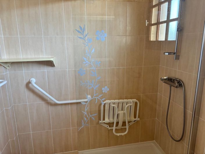 Image No.8-4 Bed Property for sale