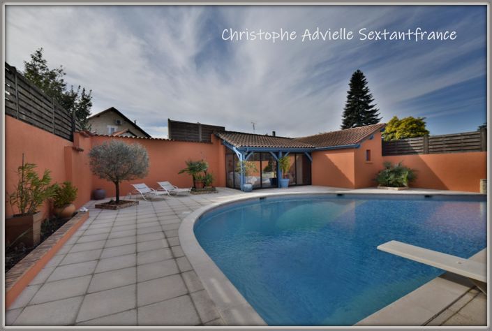 Image No.12-2 Bed Property for sale