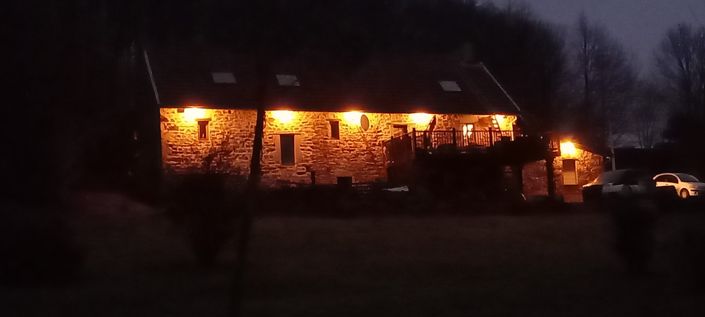 Image No.12-3 Bed Property for sale