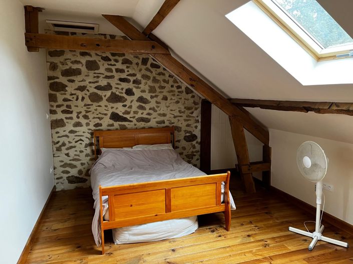 Image No.6-4 Bed Property for sale