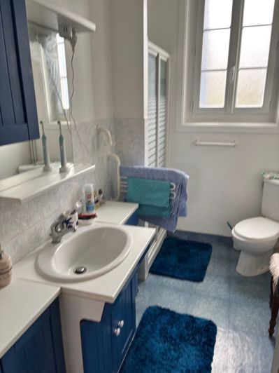 Image No.7-4 Bed Property for sale