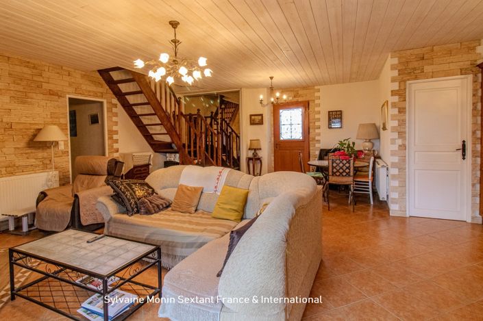 Image No.13-4 Bed Property for sale