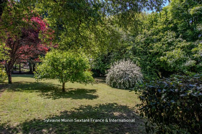 Image No.5-4 Bed Property for sale