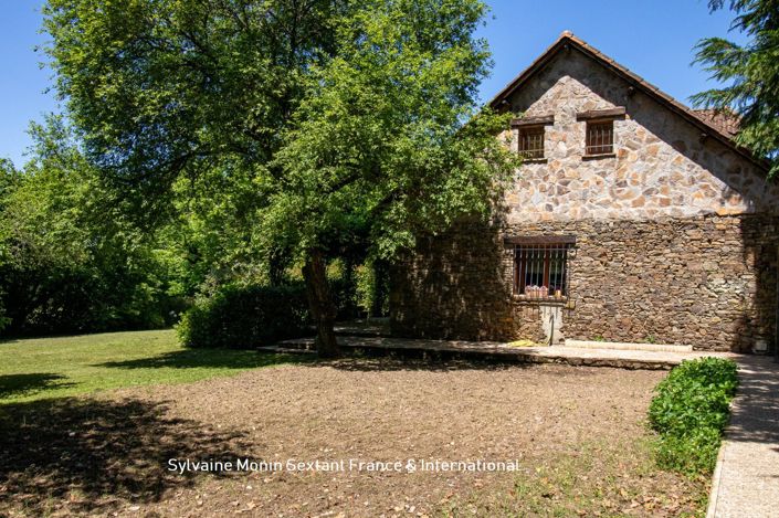 Image No.8-4 Bed Property for sale