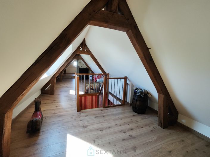 Image No.23-6 Bed Property for sale