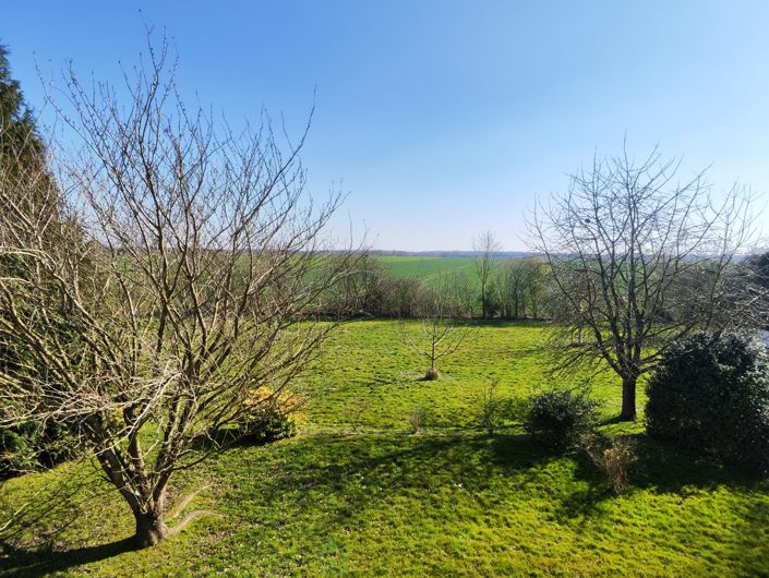 Image No.32-6 Bed Property for sale