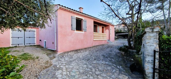 Image No.2-5 Bed Villa for sale