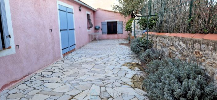 Image No.6-5 Bed Villa for sale