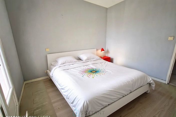 Image No.4-4 Bed Property for sale