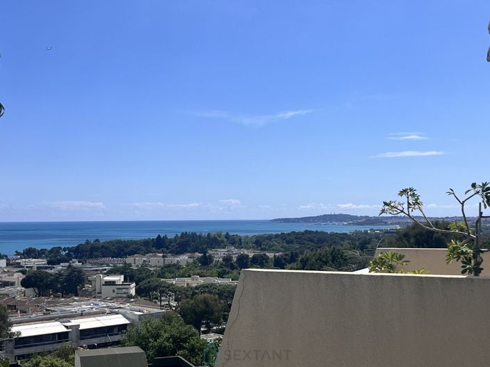 Image No.9-3 Bed Property for sale