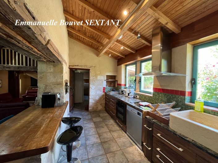 Image No.6-4 Bed House for sale