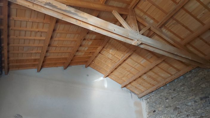 Image No.8-3 Bed Property for sale