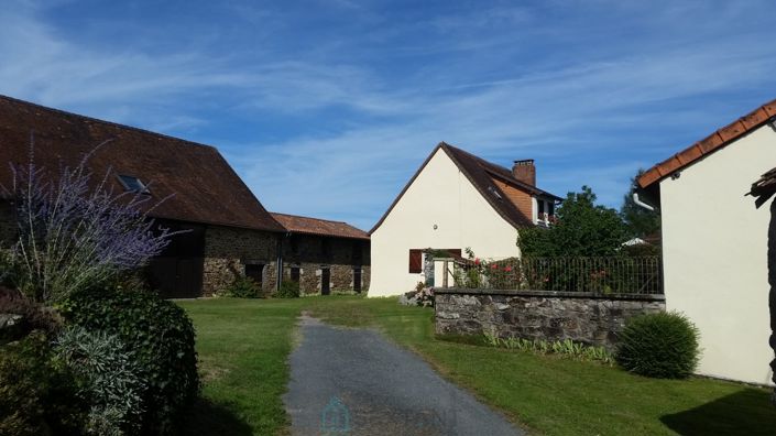 Image No.1-3 Bed Property for sale