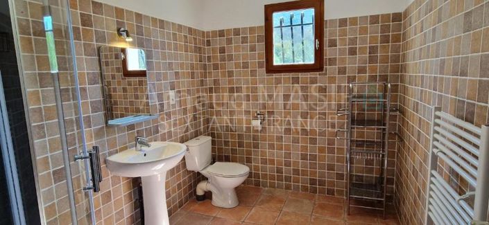 Image No.7-4 Bed House for sale