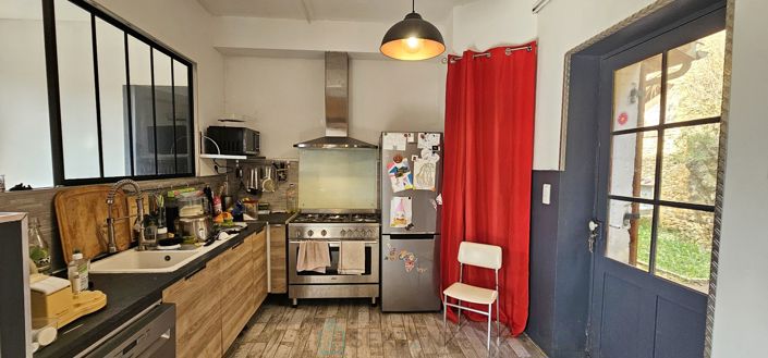 Image No.17-4 Bed House for sale