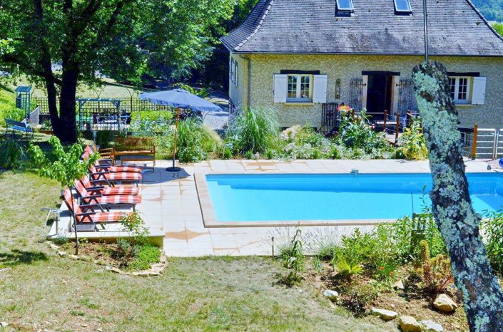 Image No.2-4 Bed House for sale